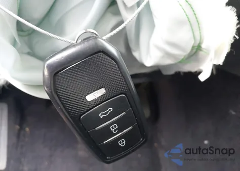 2011 Lexus Es 350 from USA, damaged, VIN JTHBK1EG7B2456940